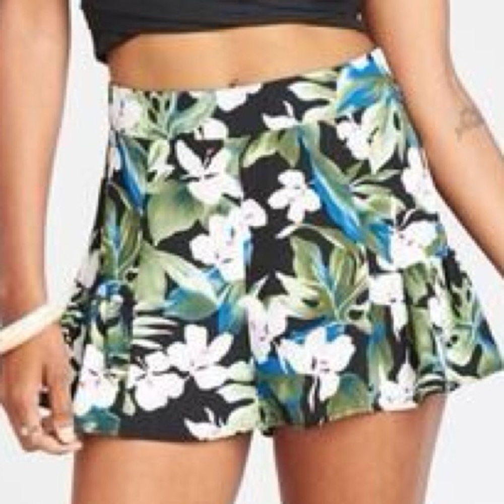 Show Me Your Mumu Floral Shorts